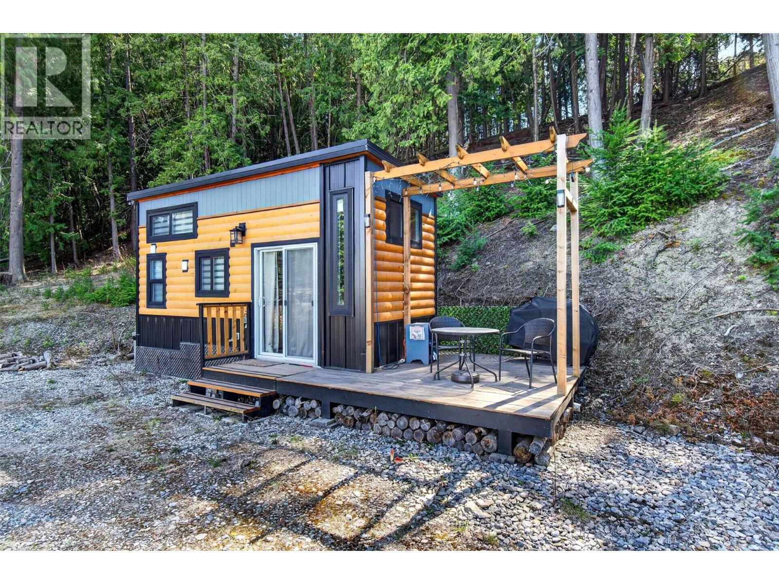 1360 Trans Canada Highway Ne, Salmon Arm, British Columbia  V1E 2S6 - Photo 81 - 10383375