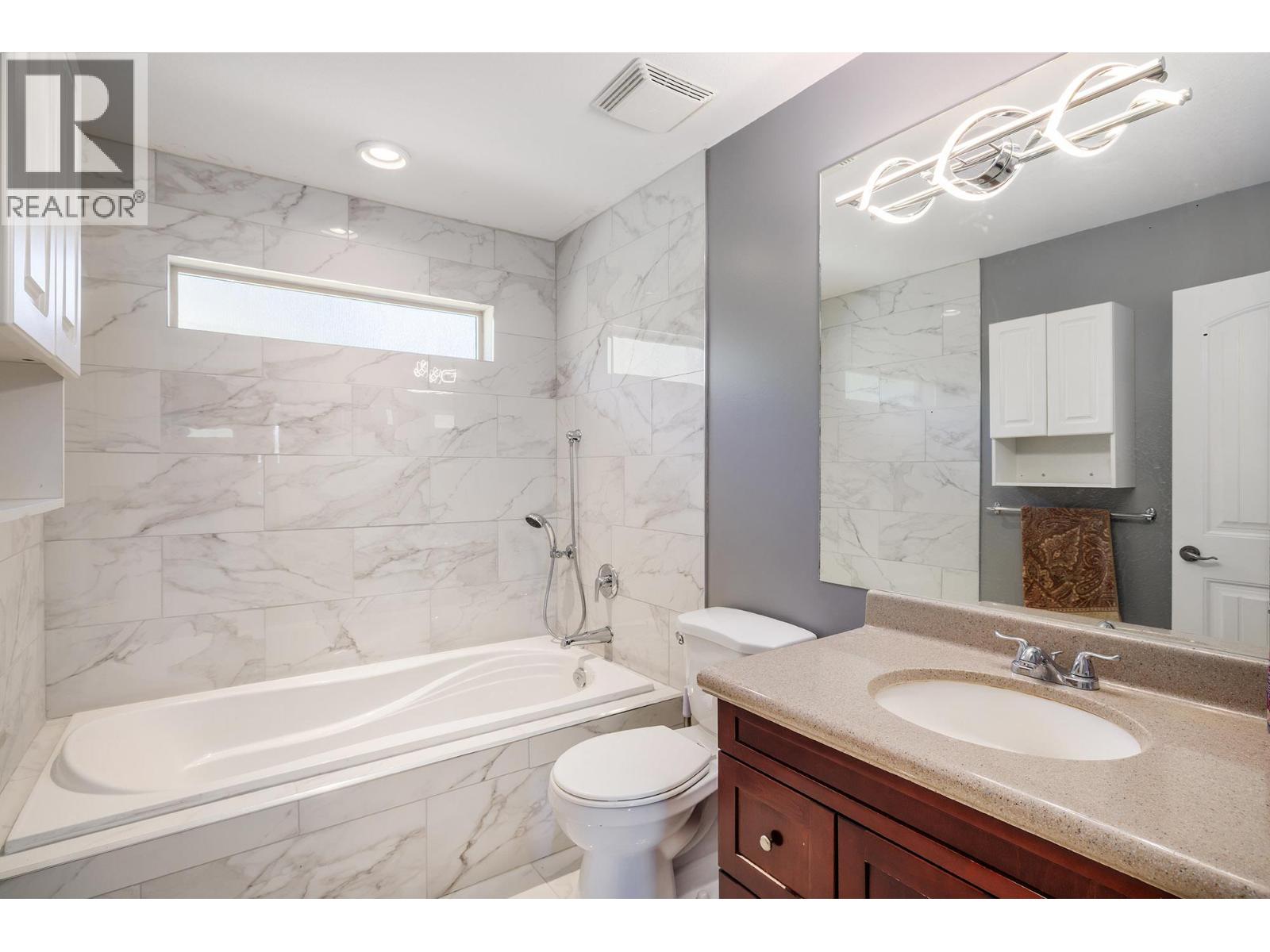 2054 Sunview Drive, West Kelowna, British Columbia  V1Z 3X6 - Photo 24 - 10384228