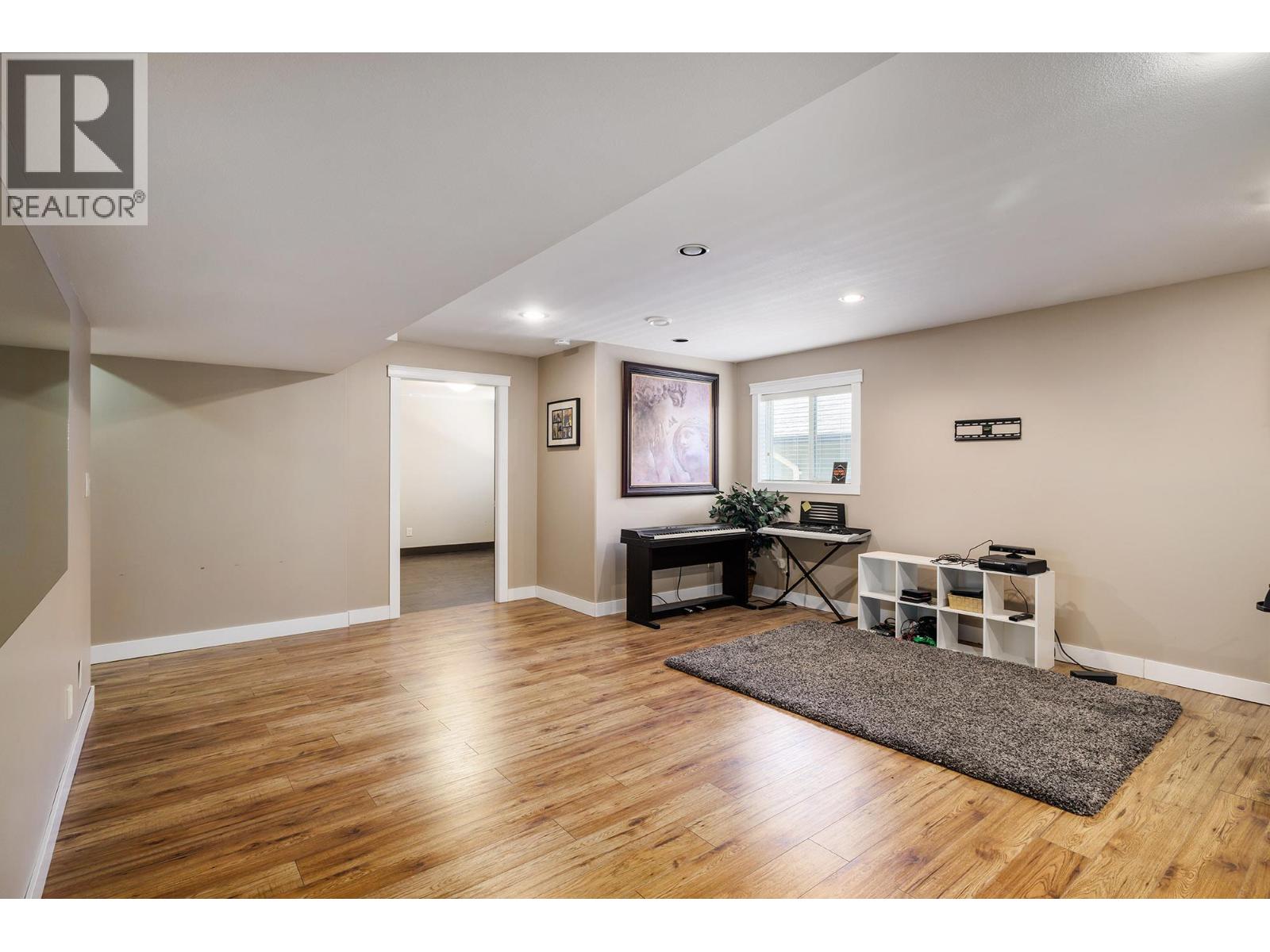 2054 Sunview Drive, West Kelowna, British Columbia  V1Z 3X6 - Photo 27 - 10384228