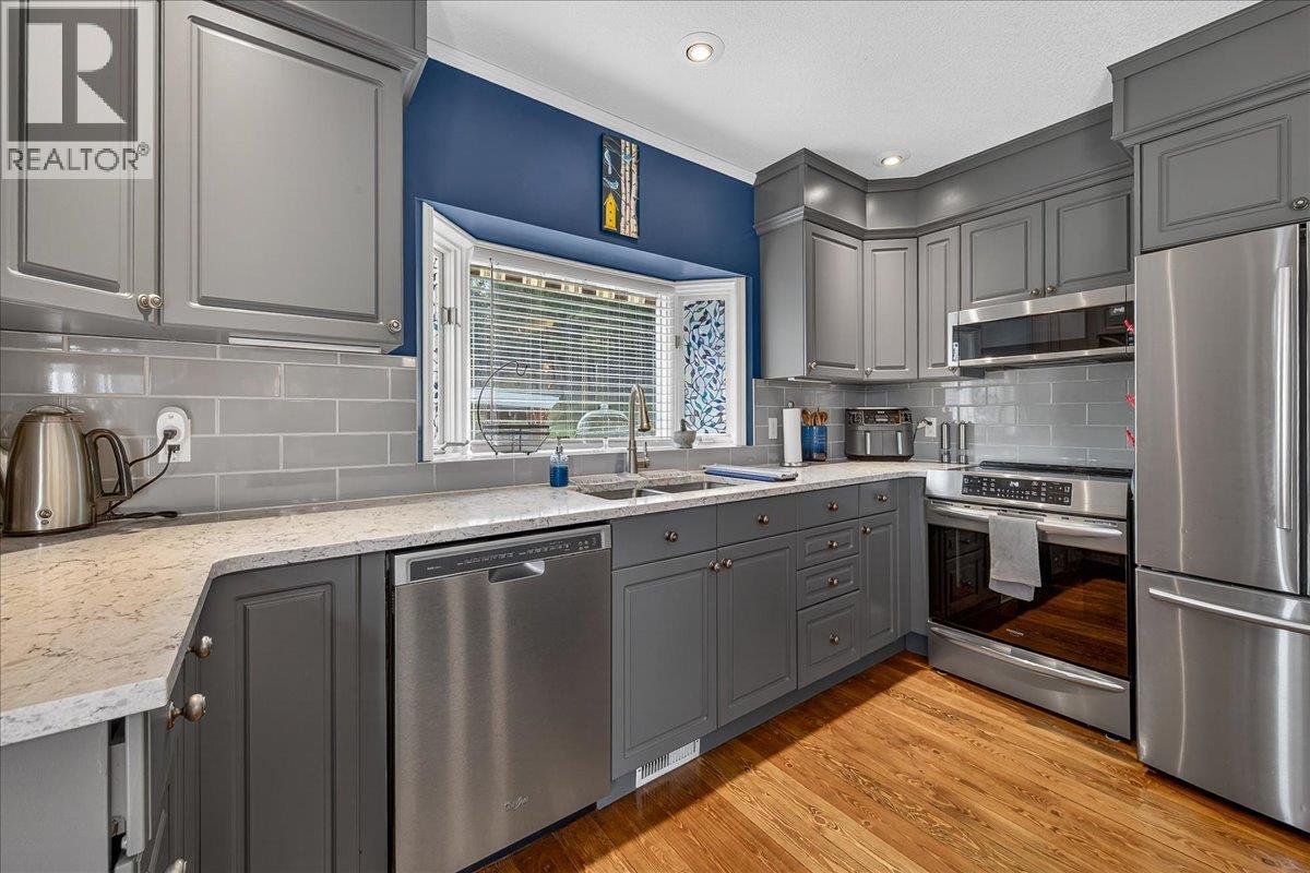 1706 15th Avenue, Invermere, British Columbia  V0A 1K0 - Photo 11 - 10384123