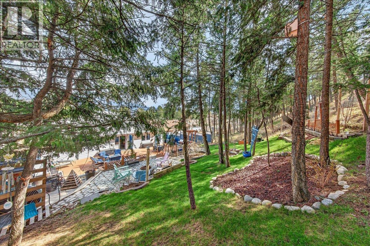 1706 15th Avenue, Invermere, British Columbia  V0A 1K0 - Photo 45 - 10384123