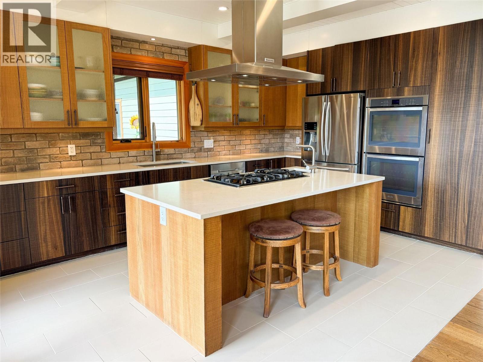 750 395 Highway, Christina Lake, British Columbia  V0H 1E0 - Photo 21 - 10381577