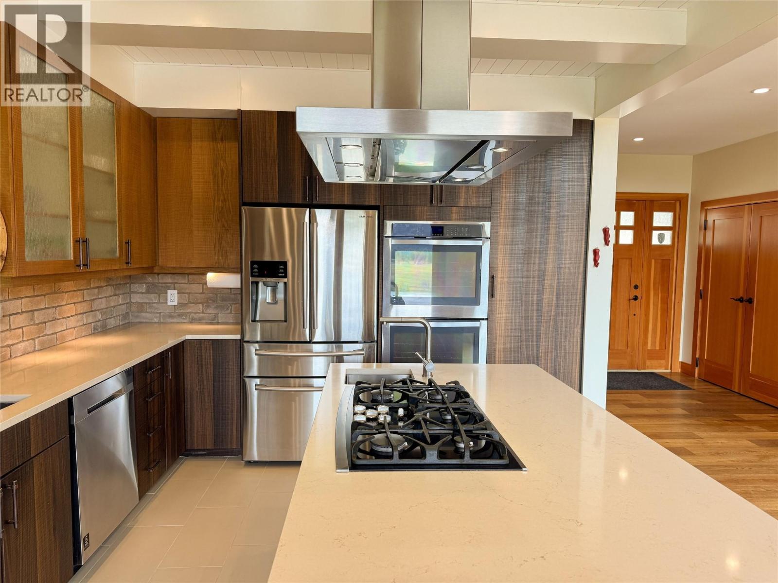 750 395 Highway, Christina Lake, British Columbia  V0H 1E0 - Photo 27 - 10381577