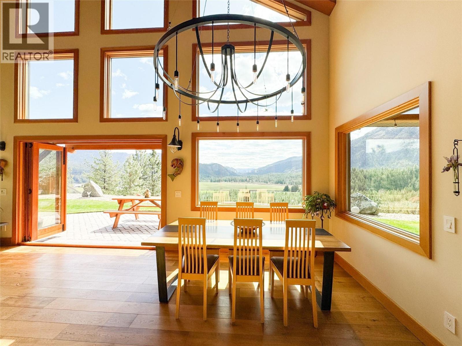 750 395 Highway, Christina Lake, British Columbia  V0H 1E0 - Photo 29 - 10381577