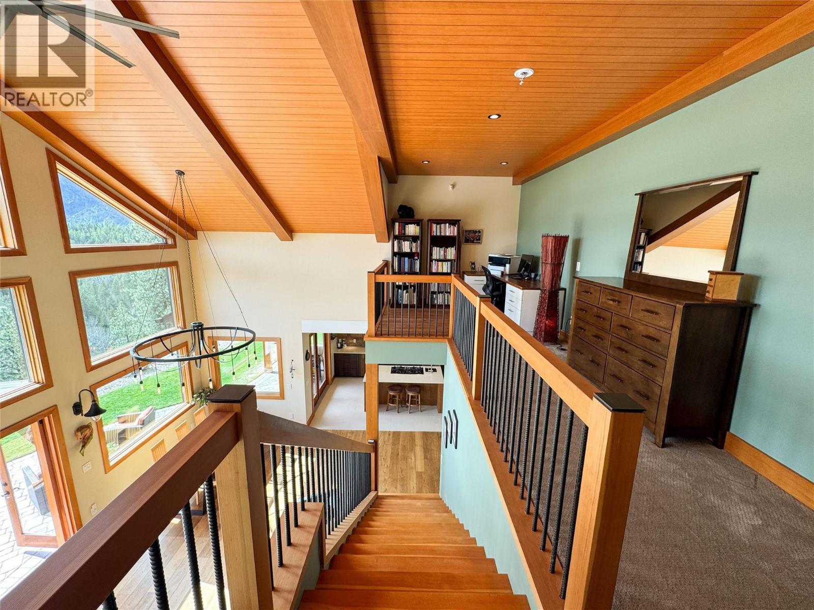 750 395 Highway, Christina Lake, British Columbia  V0H 1E0 - Photo 30 - 10381577