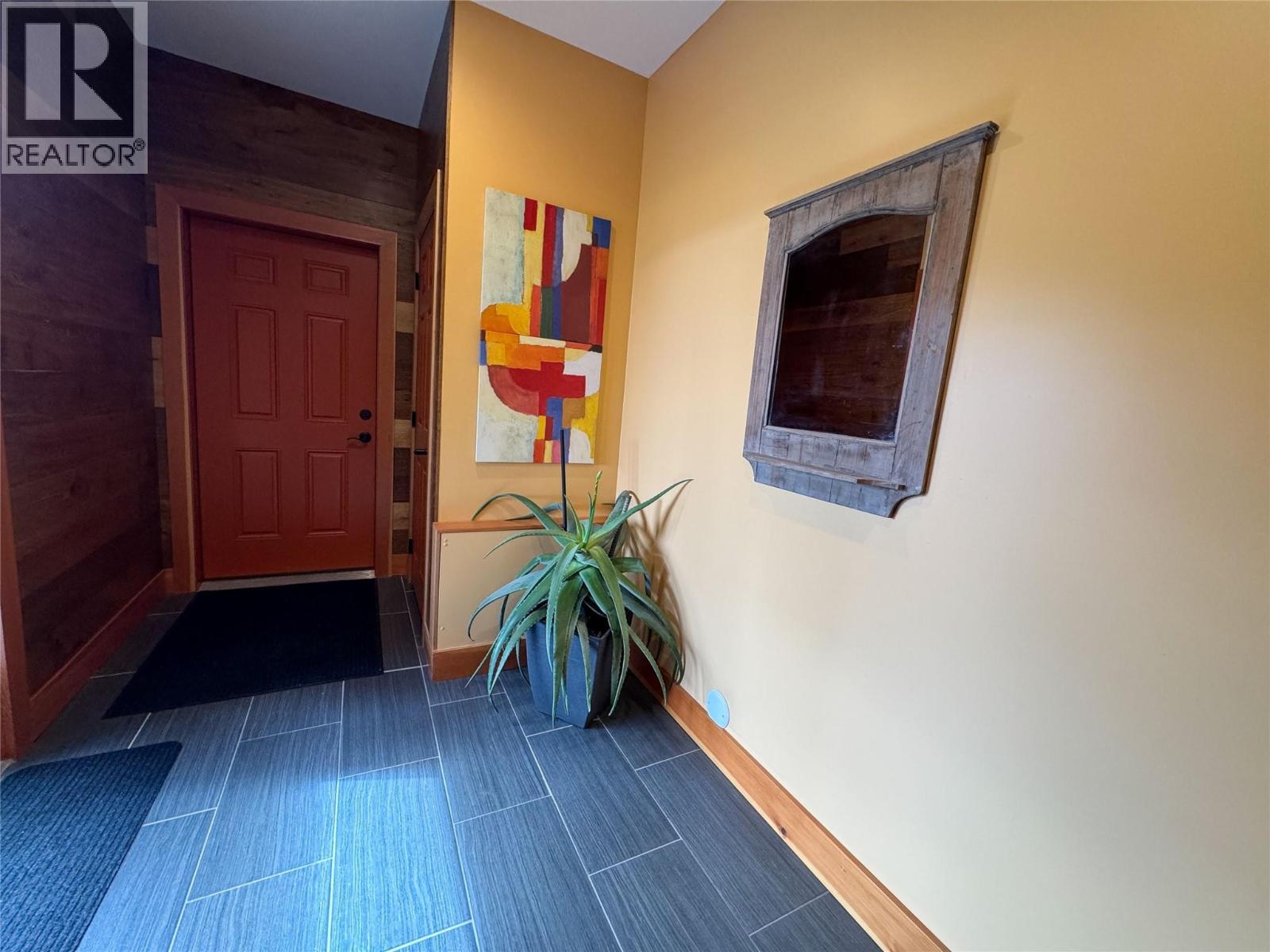 750 395 Highway, Christina Lake, British Columbia  V0H 1E0 - Photo 48 - 10381577