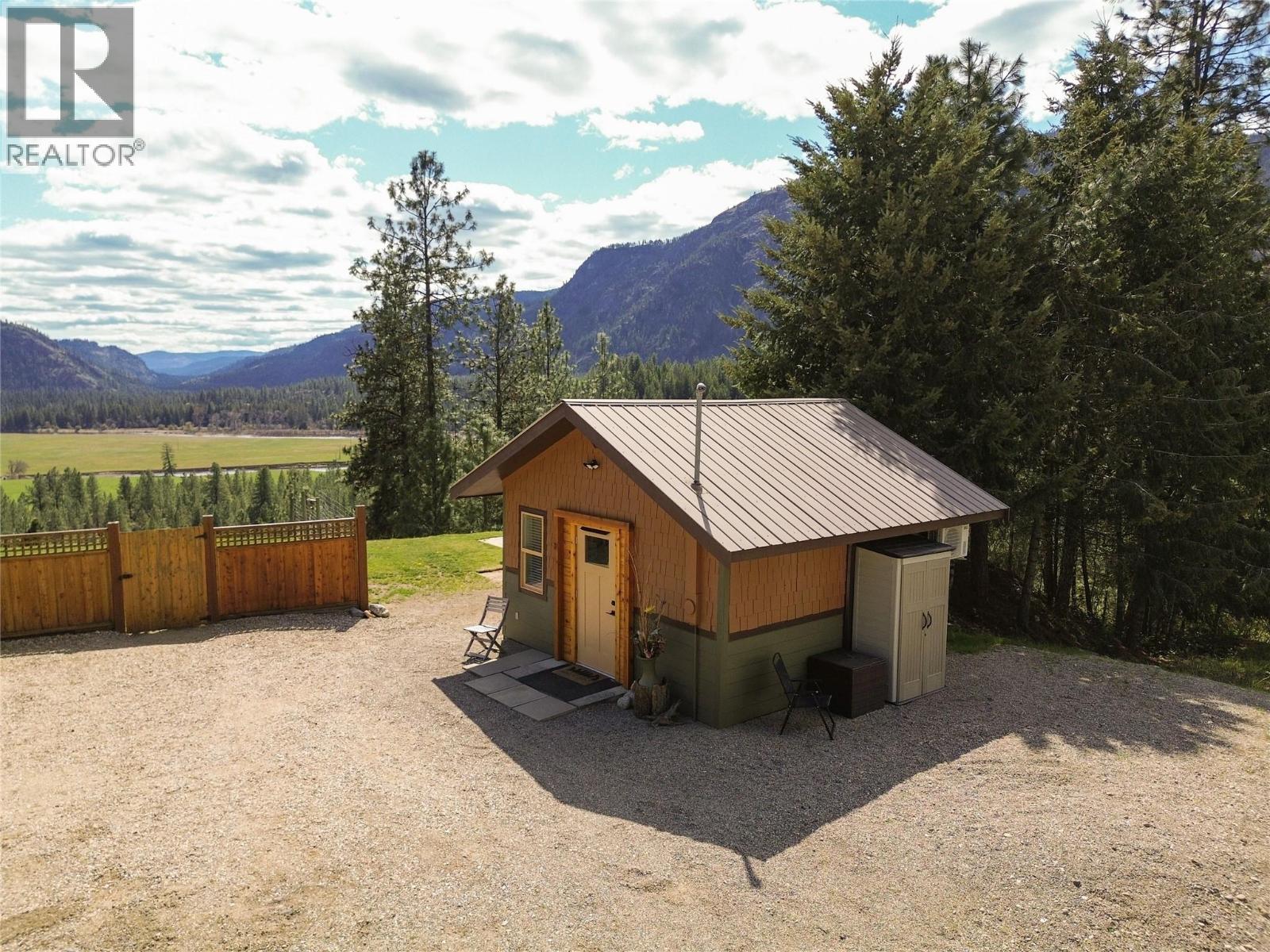 750 395 Highway, Christina Lake, British Columbia  V0H 1E0 - Photo 68 - 10381577