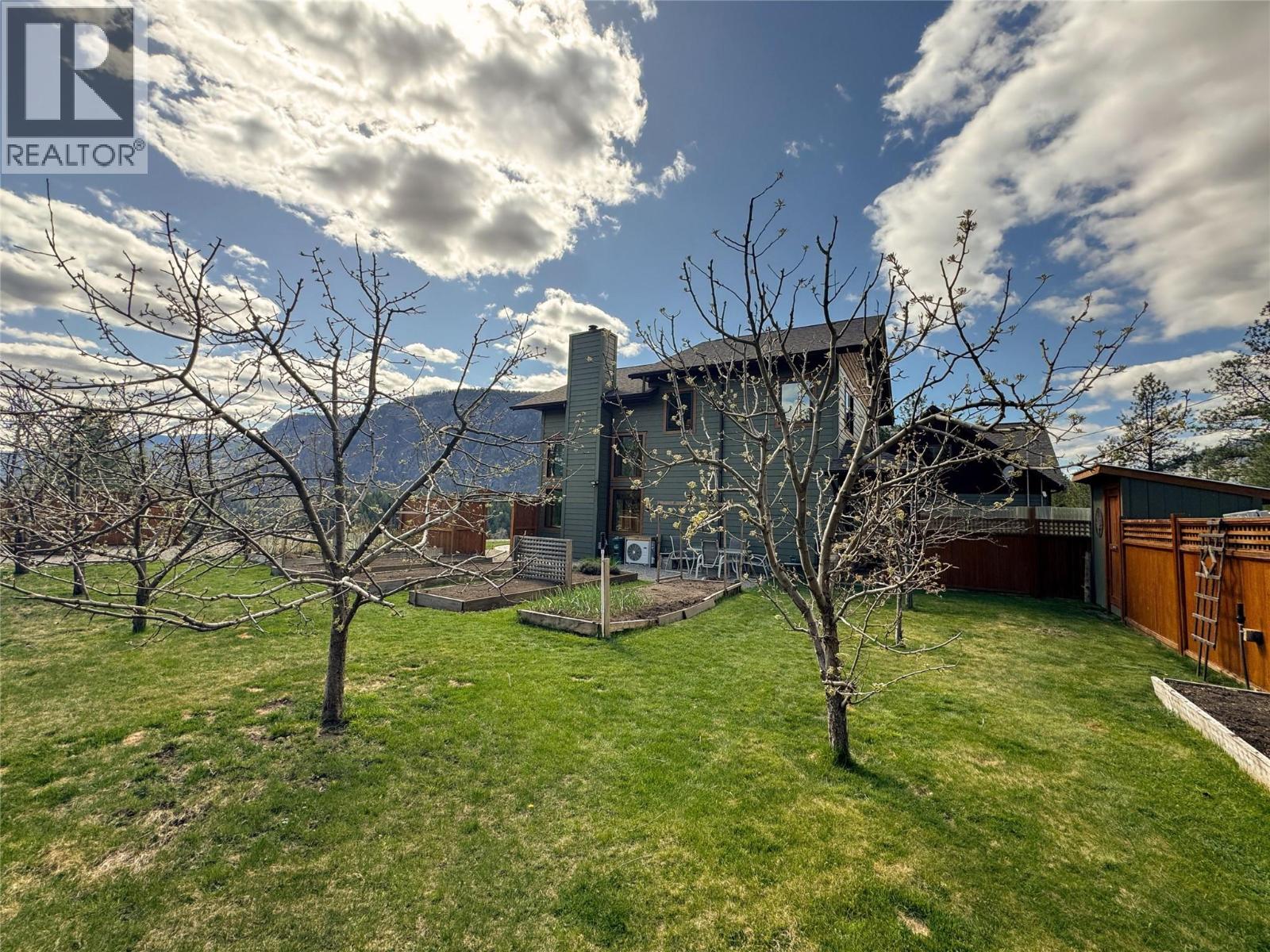 750 395 Highway, Christina Lake, British Columbia  V0H 1E0 - Photo 71 - 10381577