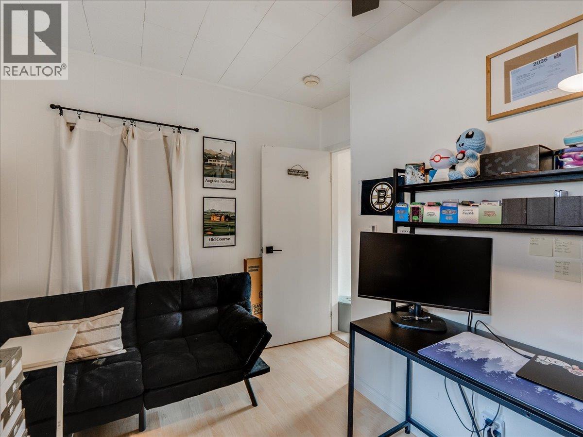 1727 Circle Street, Trail, British Columbia  V1R 1W8 - Photo 29 - 10383735