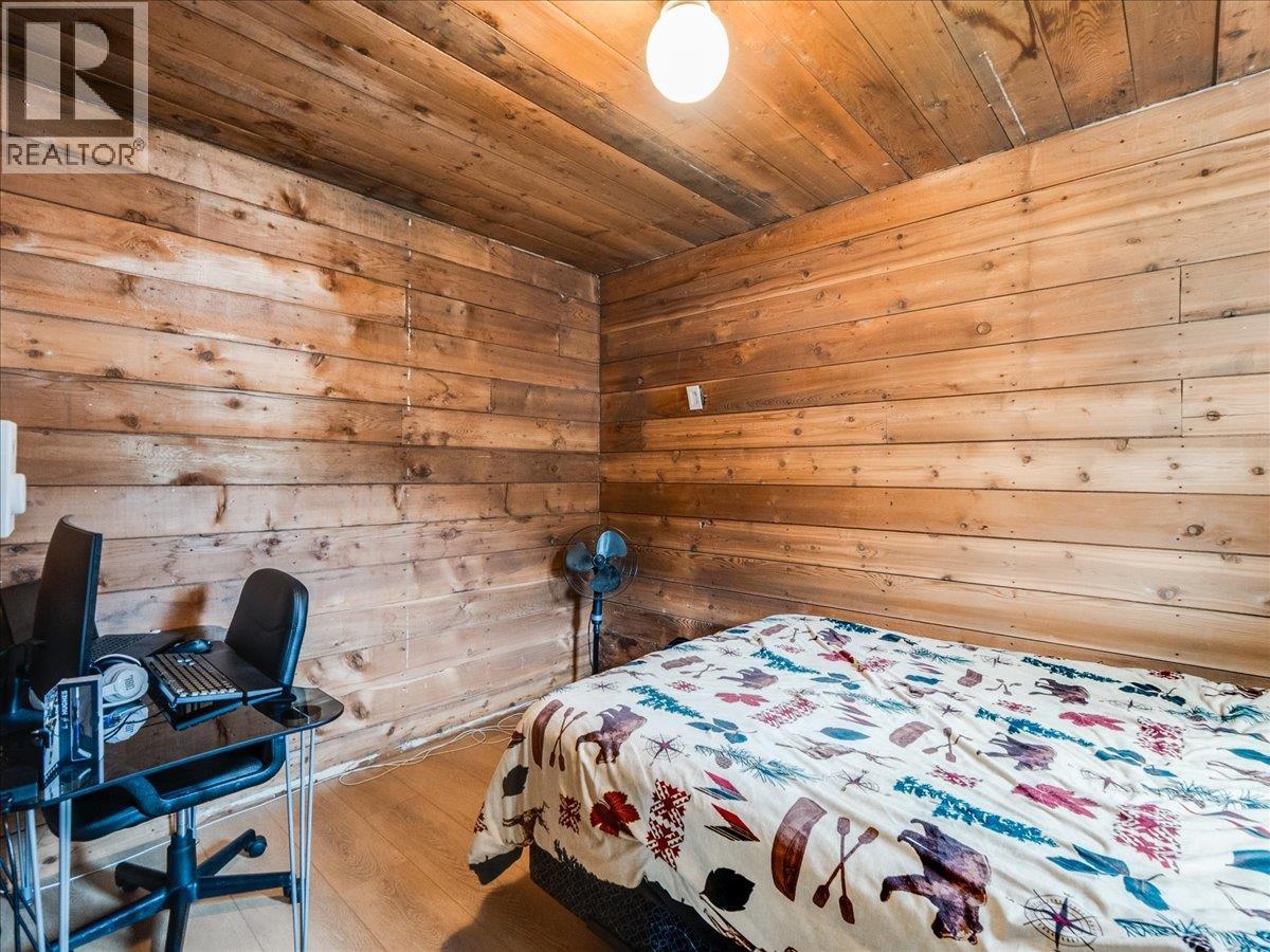 1727 Circle Street, Trail, British Columbia  V1R 1W8 - Photo 32 - 10383735