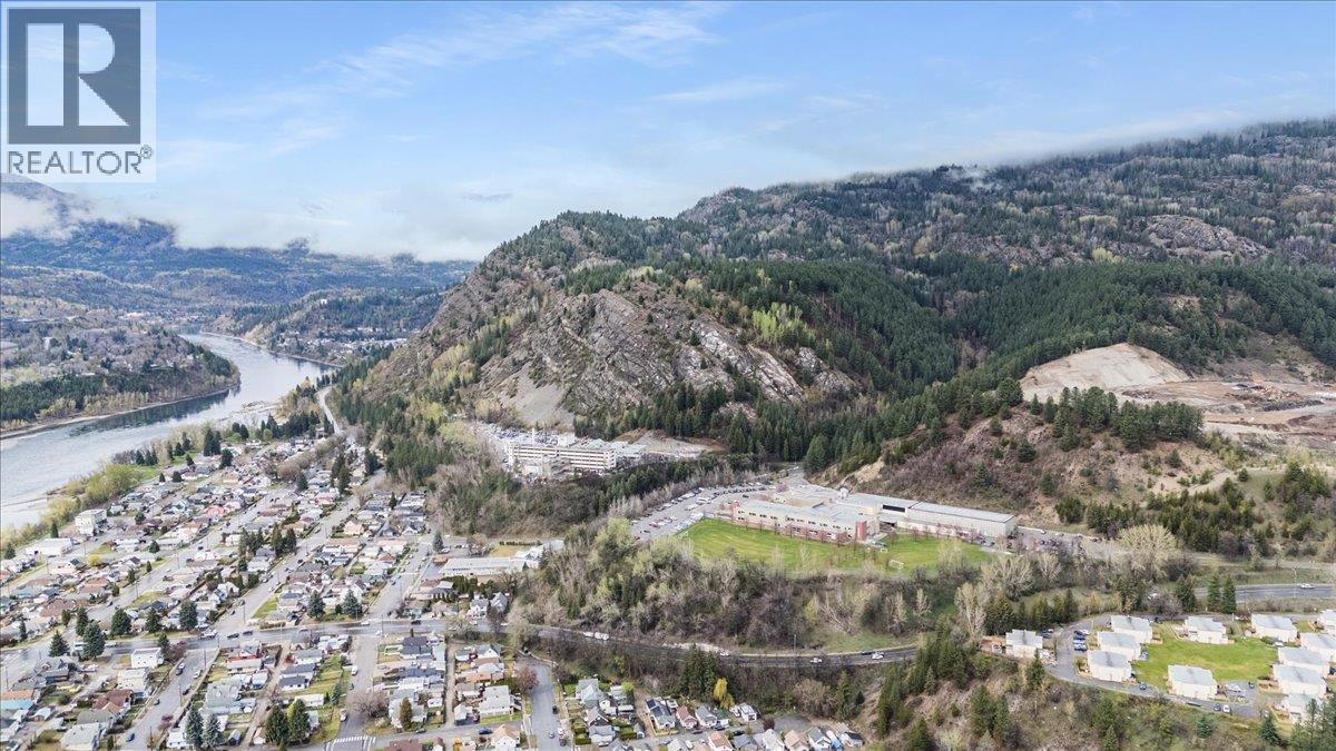 1727 Circle Street, Trail, British Columbia  V1R 1W8 - Photo 59 - 10383735