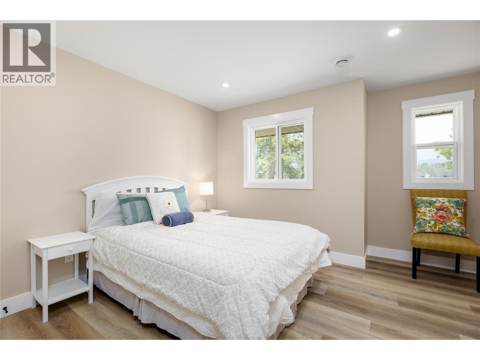 5496 93/95 Highway, Wasa, British Columbia  V0B 0A7 - Photo 27 - 10382734