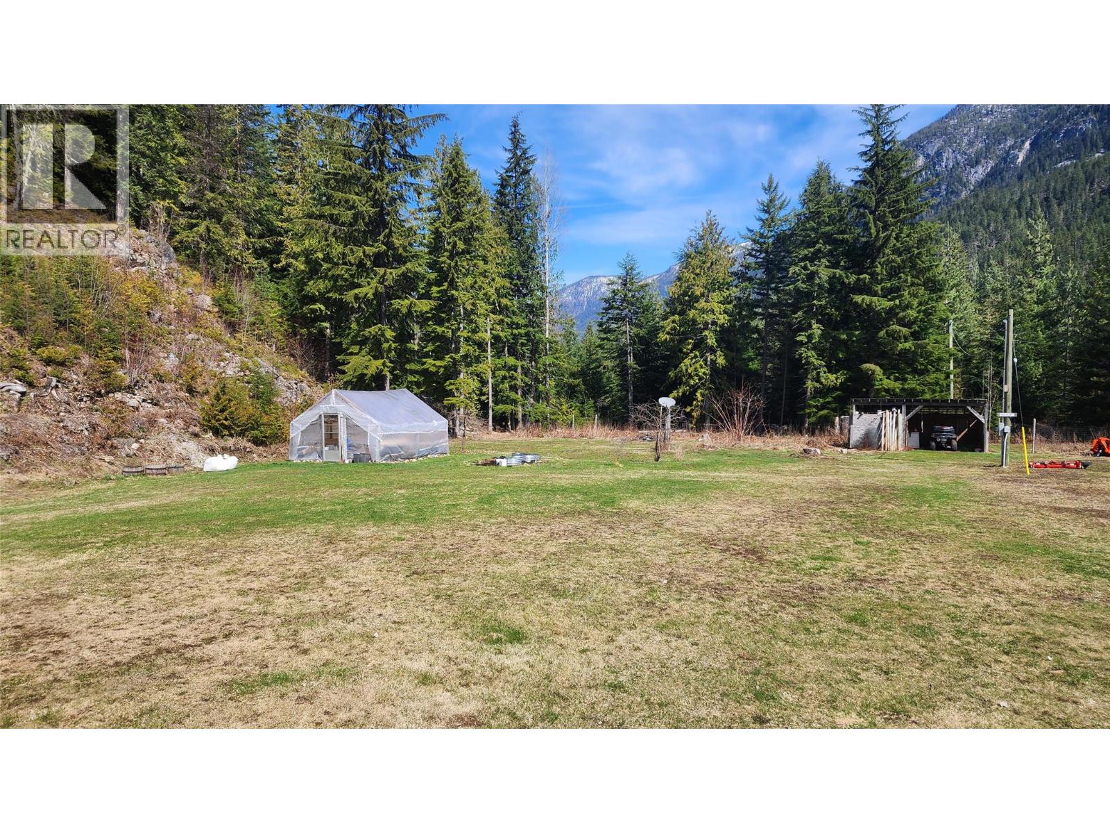 106 Eagles Nest Road, Summit Lake, British Columbia  V0G 1R1 - Photo 42 - 10384134