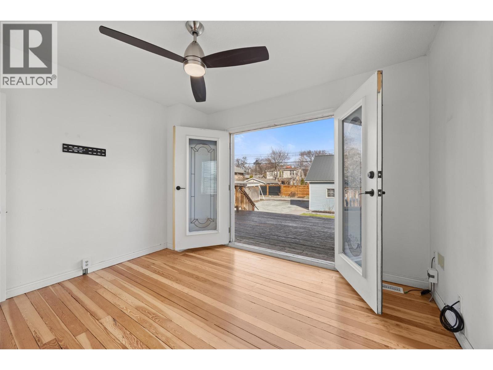 828 Sutherland Avenue, Kelowna, British Columbia  V1Y 5X5 - Photo 14 - 10384244