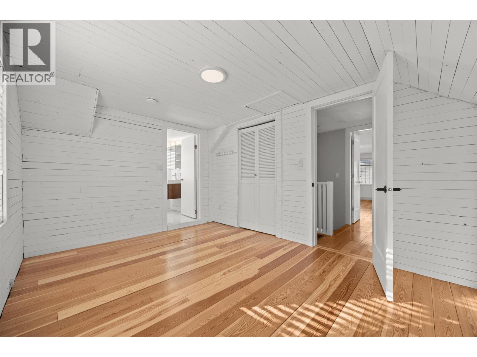 828 Sutherland Avenue, Kelowna, British Columbia  V1Y 5X5 - Photo 23 - 10384244