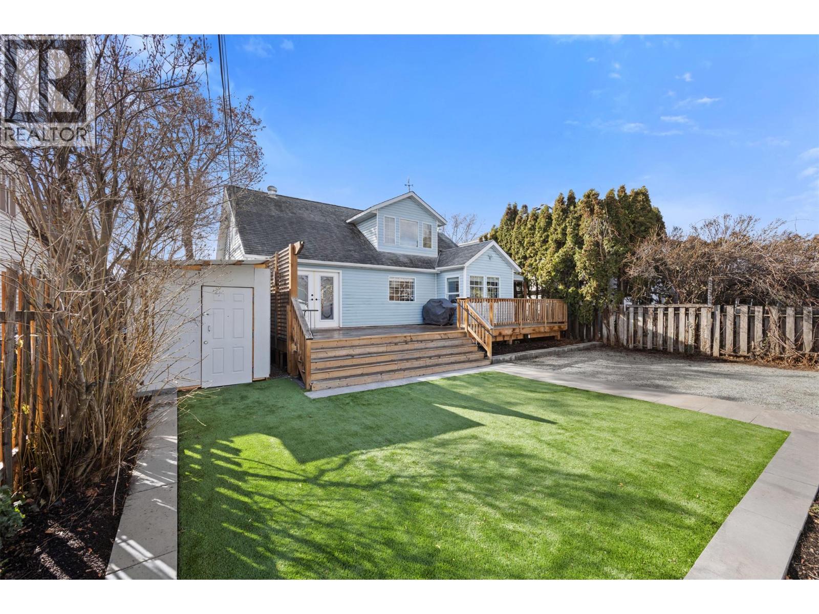 828 Sutherland Avenue, Kelowna, British Columbia  V1Y 5X5 - Photo 33 - 10384244