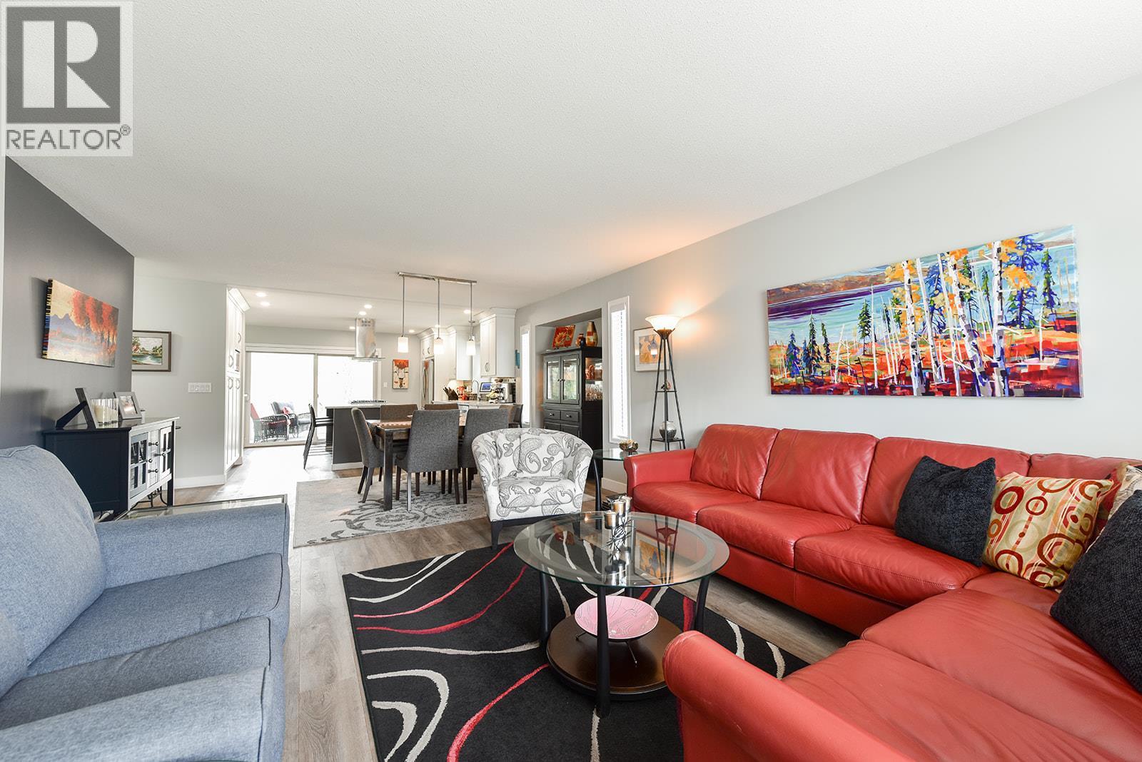 9 Kingfisher Drive, Penticton, British Columbia  V2A 8K6 - Photo 5 - 10384197