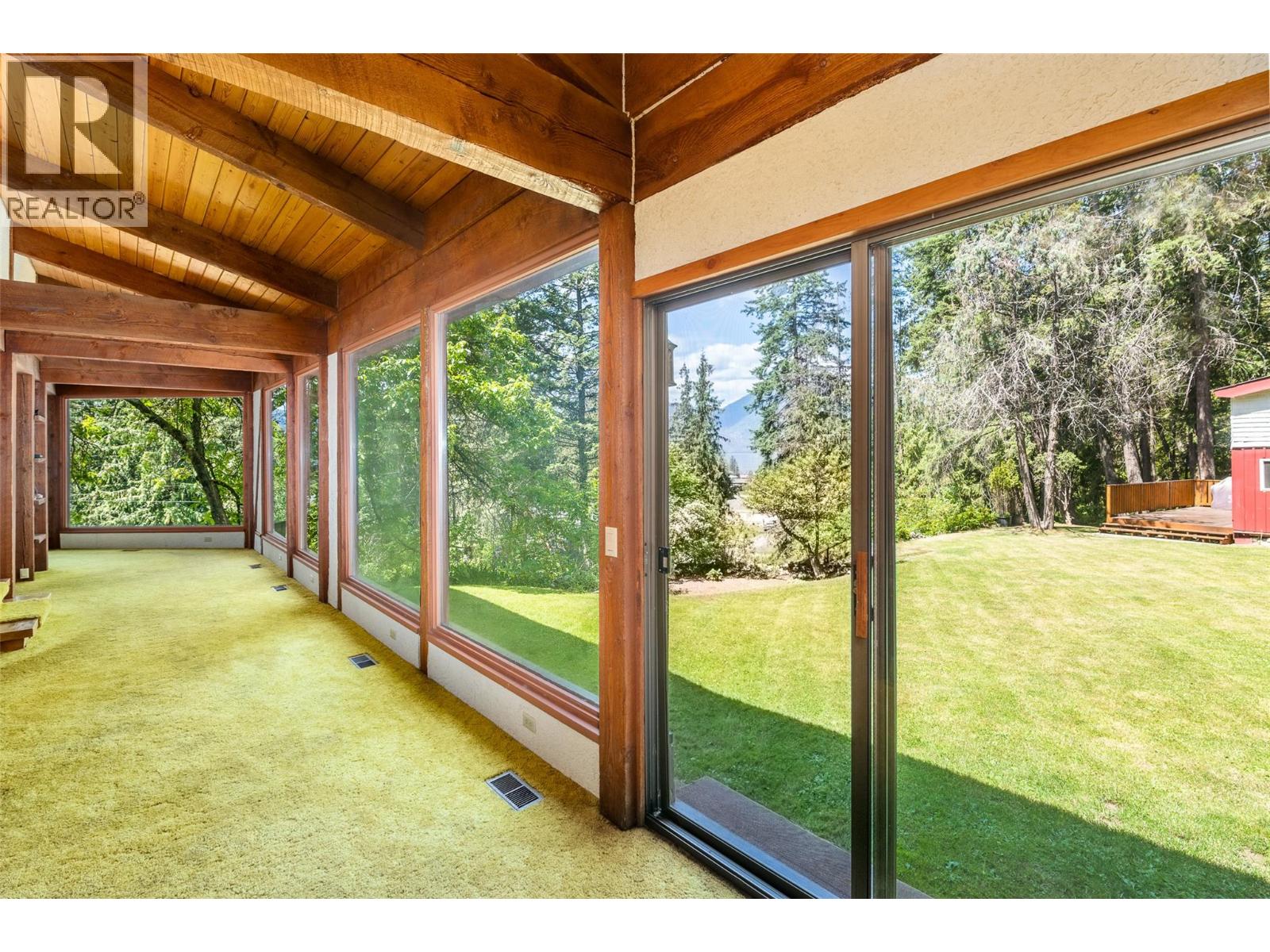 10208 Twin Bays Road, Twin Bays, British Columbia  V0B 1A1 - Photo 13 - 10384028