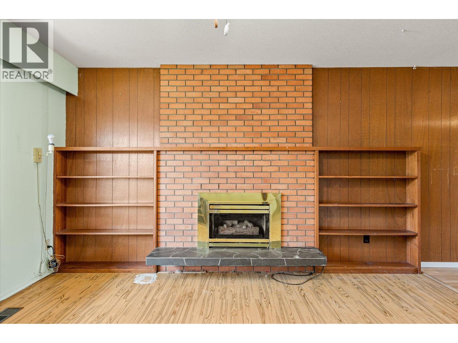 945 Kennedy Street, Kelowna, British Columbia  V1Y 4E9 - Photo 10 - 10383730