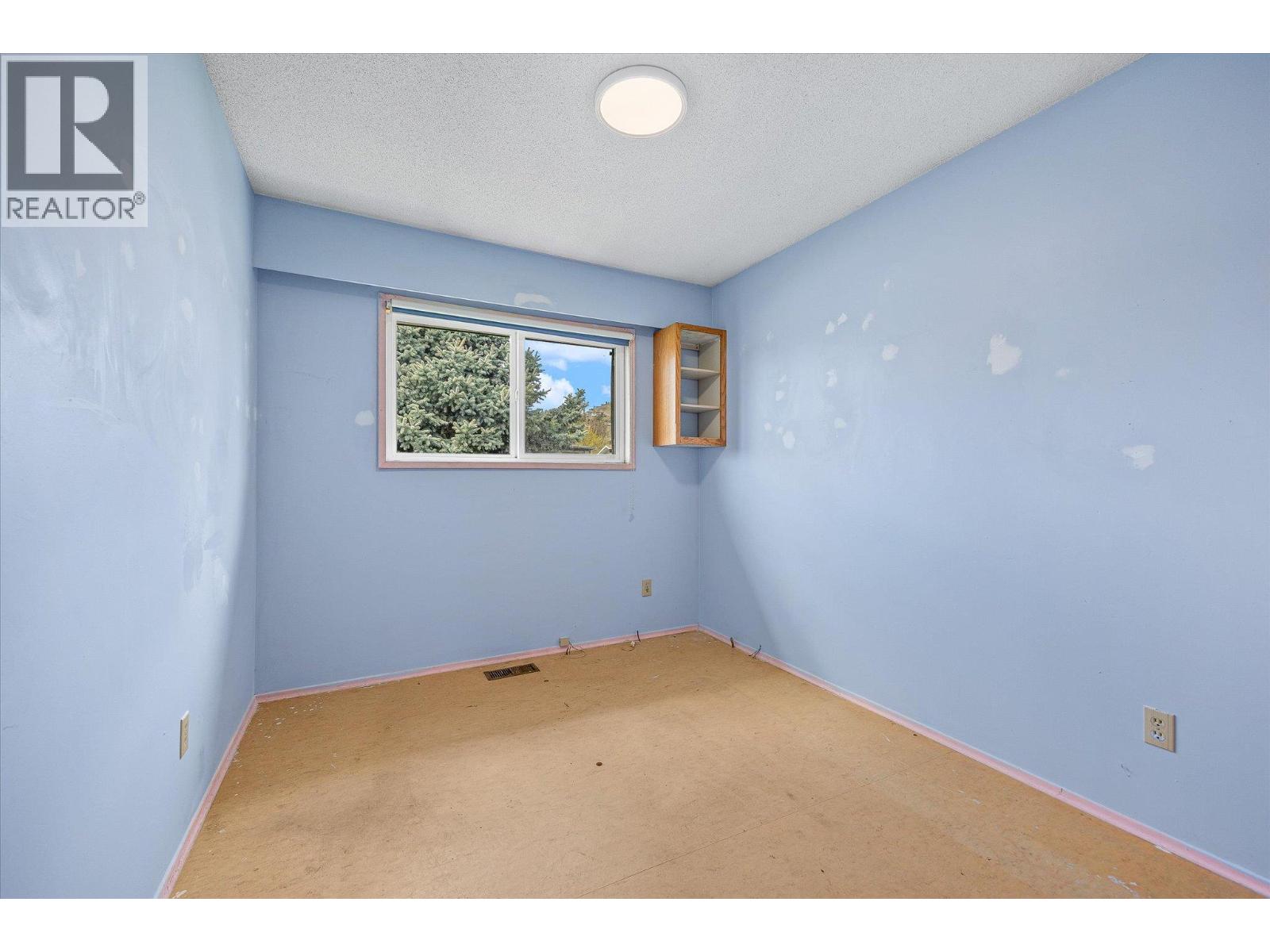 945 Kennedy Street, Kelowna, British Columbia  V1Y 4E9 - Photo 19 - 10383730