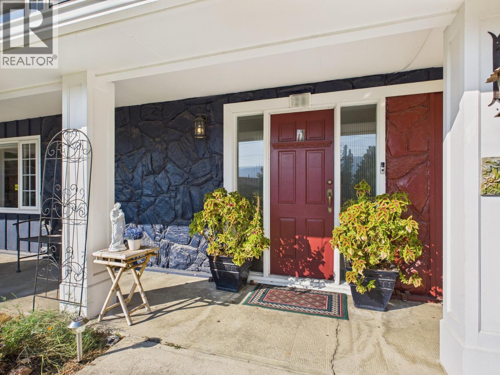 28 Finch Crescent, Osoyoos, British Columbia  V0H 1V1 - Photo 2 - 10384152