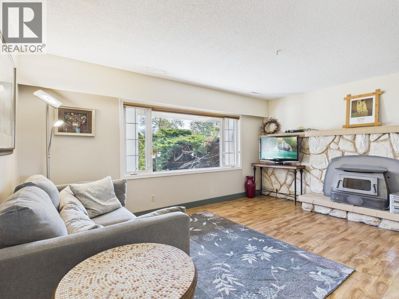 28 Finch Crescent, Osoyoos, British Columbia  V0H 1V1 - Photo 5 - 10384152