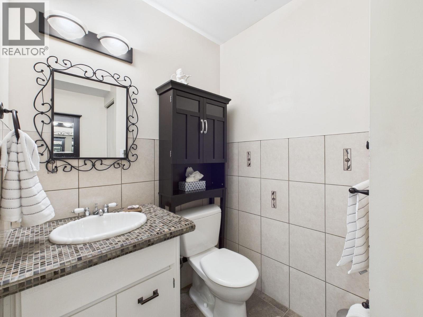 28 Finch Crescent, Osoyoos, British Columbia  V0H 1V1 - Photo 9 - 10384152