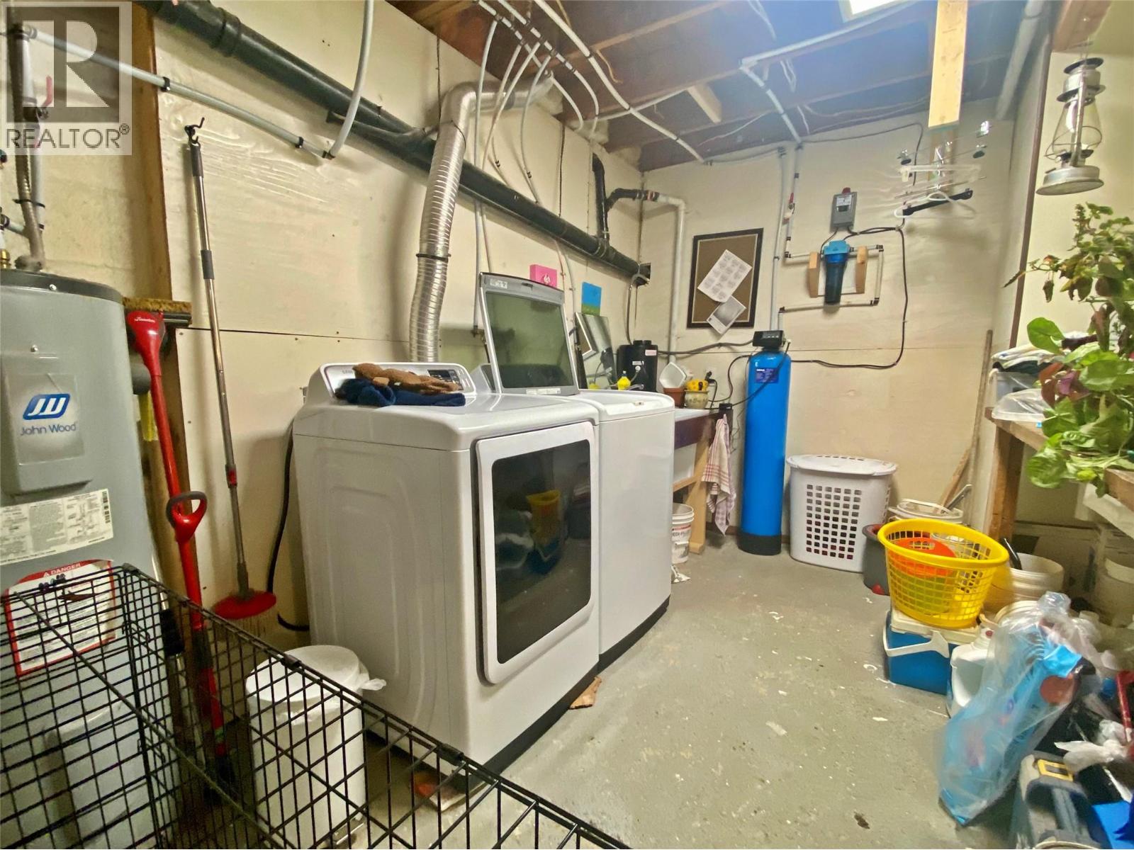 541 24 Highway, Little Fort, British Columbia  V0E 1C0 - Photo 28 - 10384174