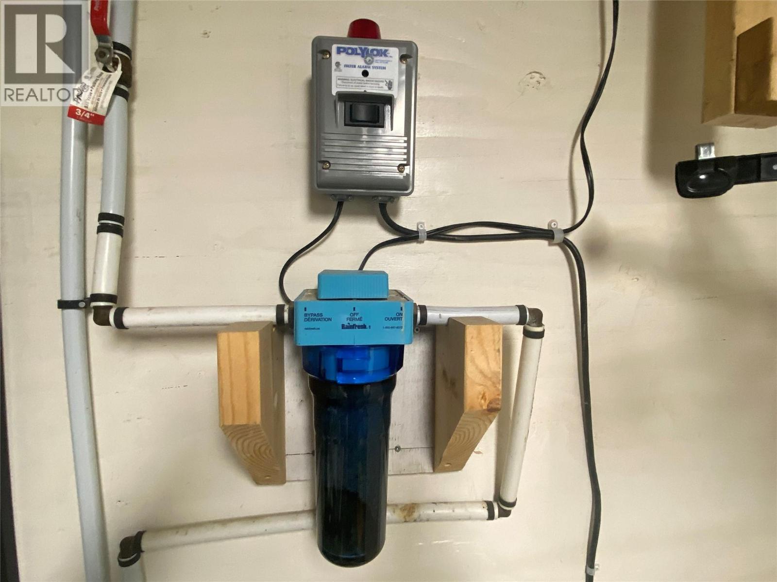 541 24 Highway, Little Fort, British Columbia  V0E 1C0 - Photo 32 - 10384174