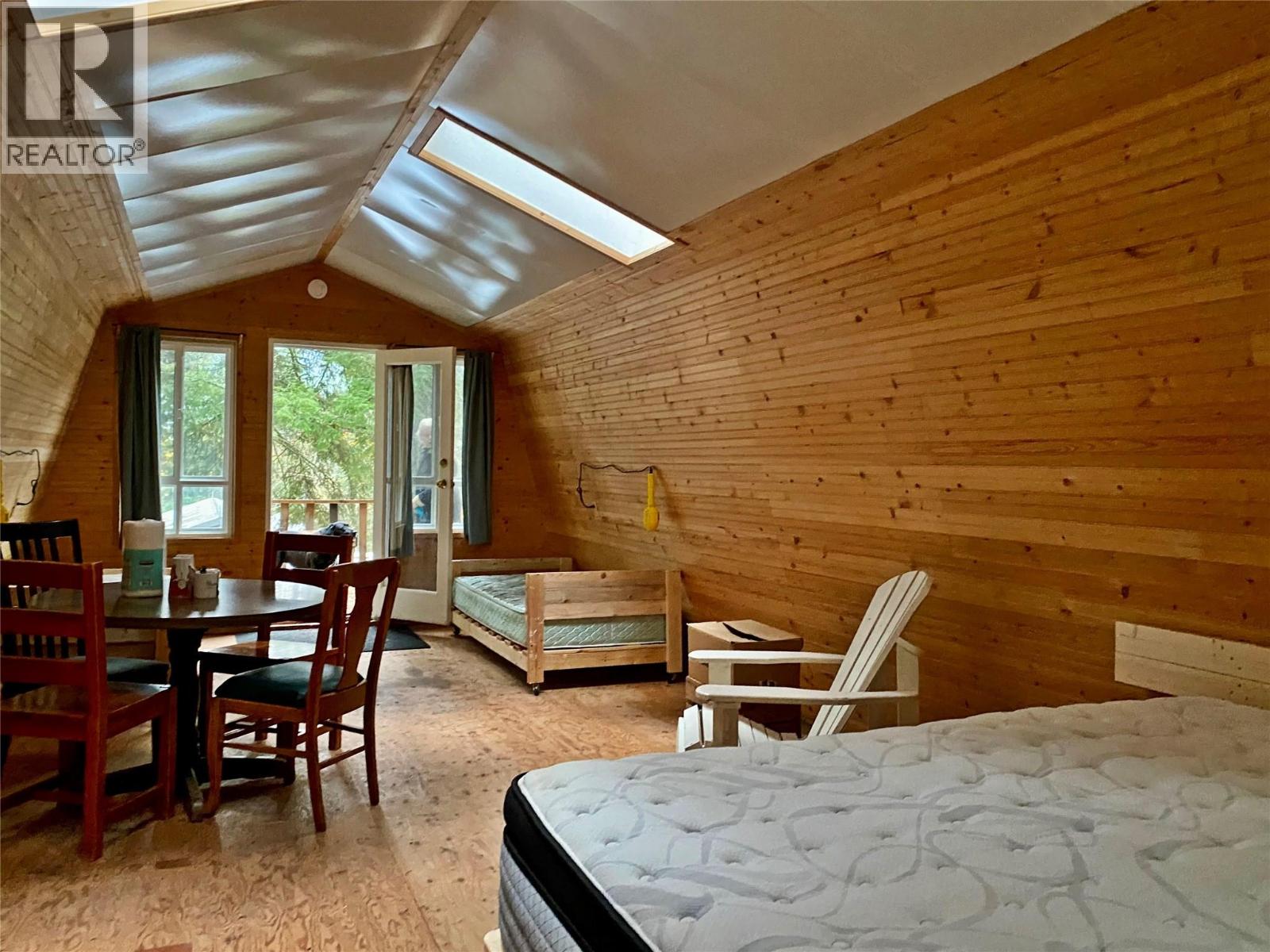 541 24 Highway, Little Fort, British Columbia  V0E 1C0 - Photo 54 - 10384174