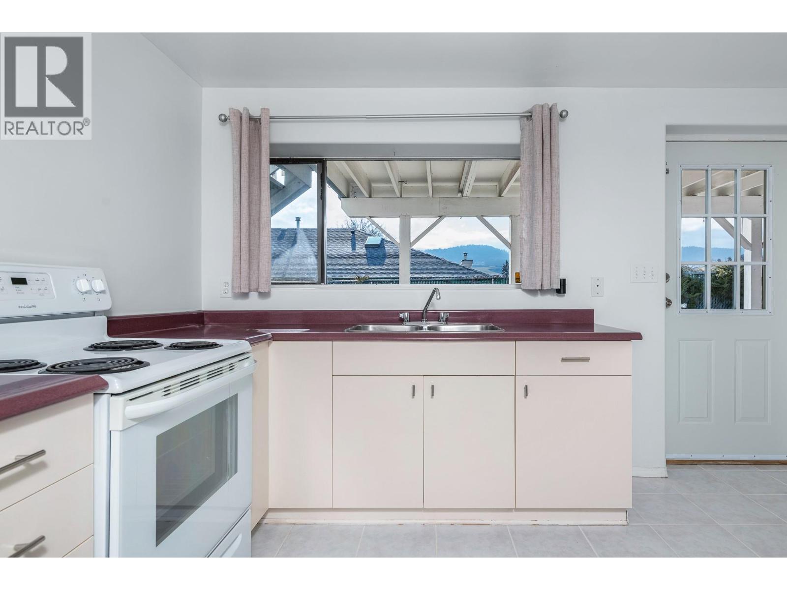 5608 Allenby Crescent, Vernon, British Columbia  V1T 8P8 - Photo 37 - 10375886