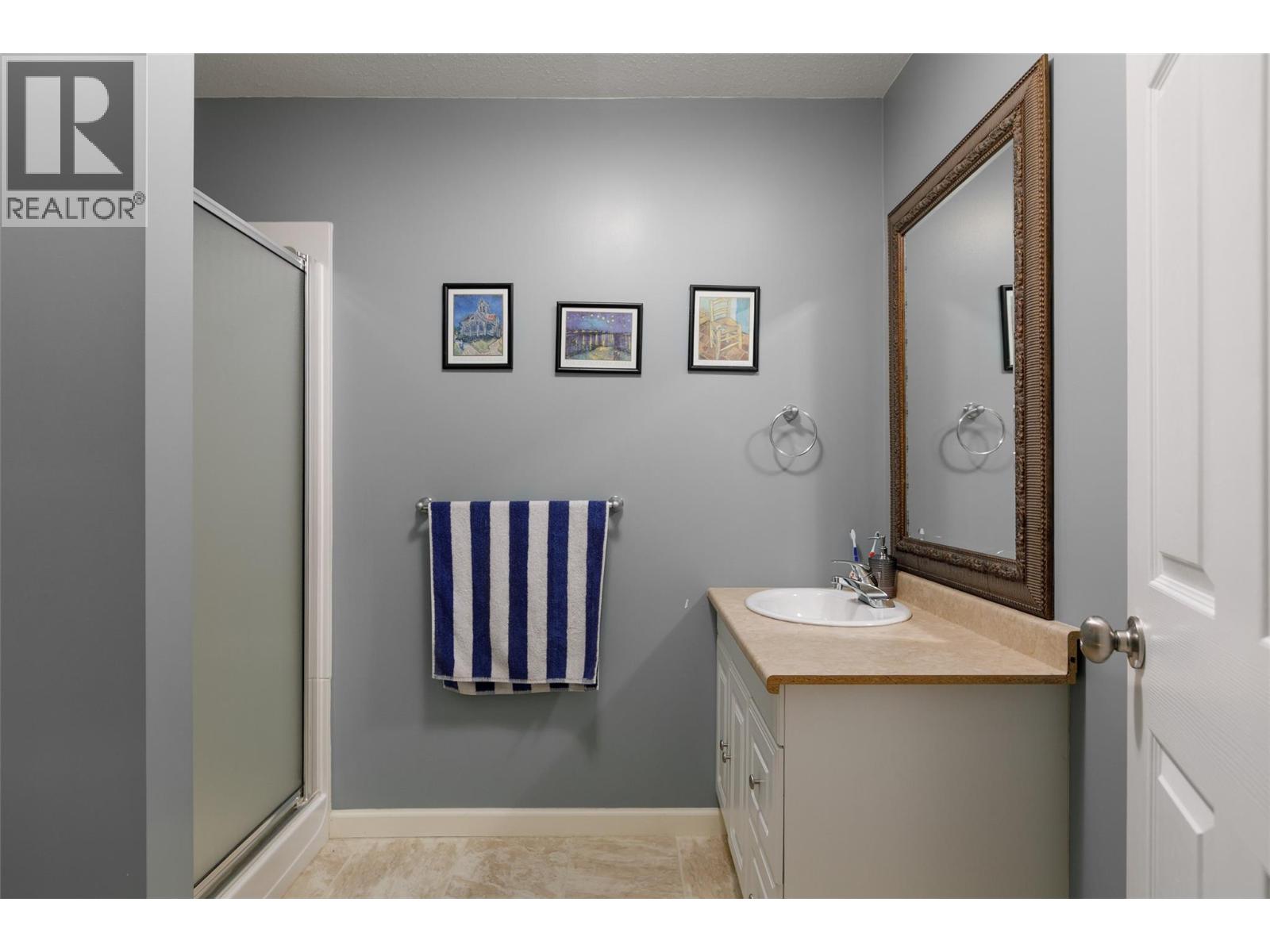 2207 Shannon Ridge Drive, West Kelowna, British Columbia  V4T 2L1 - Photo 14 - 10384276