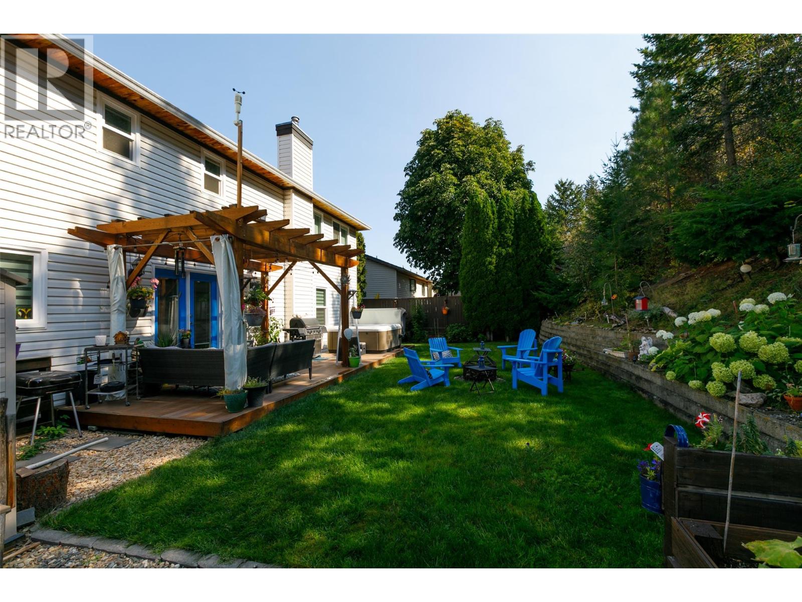 2207 Shannon Ridge Drive, West Kelowna, British Columbia  V4T 2L1 - Photo 9 - 10384276