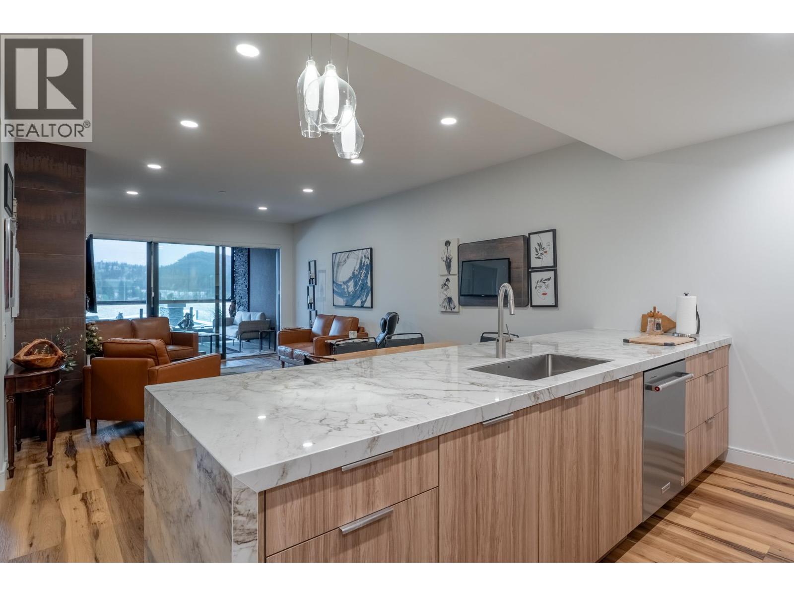 3000 Ariva Drive Unit# 3207, West Kelowna, British Columbia  V1Z 0B3 - Photo 8 - 10383445