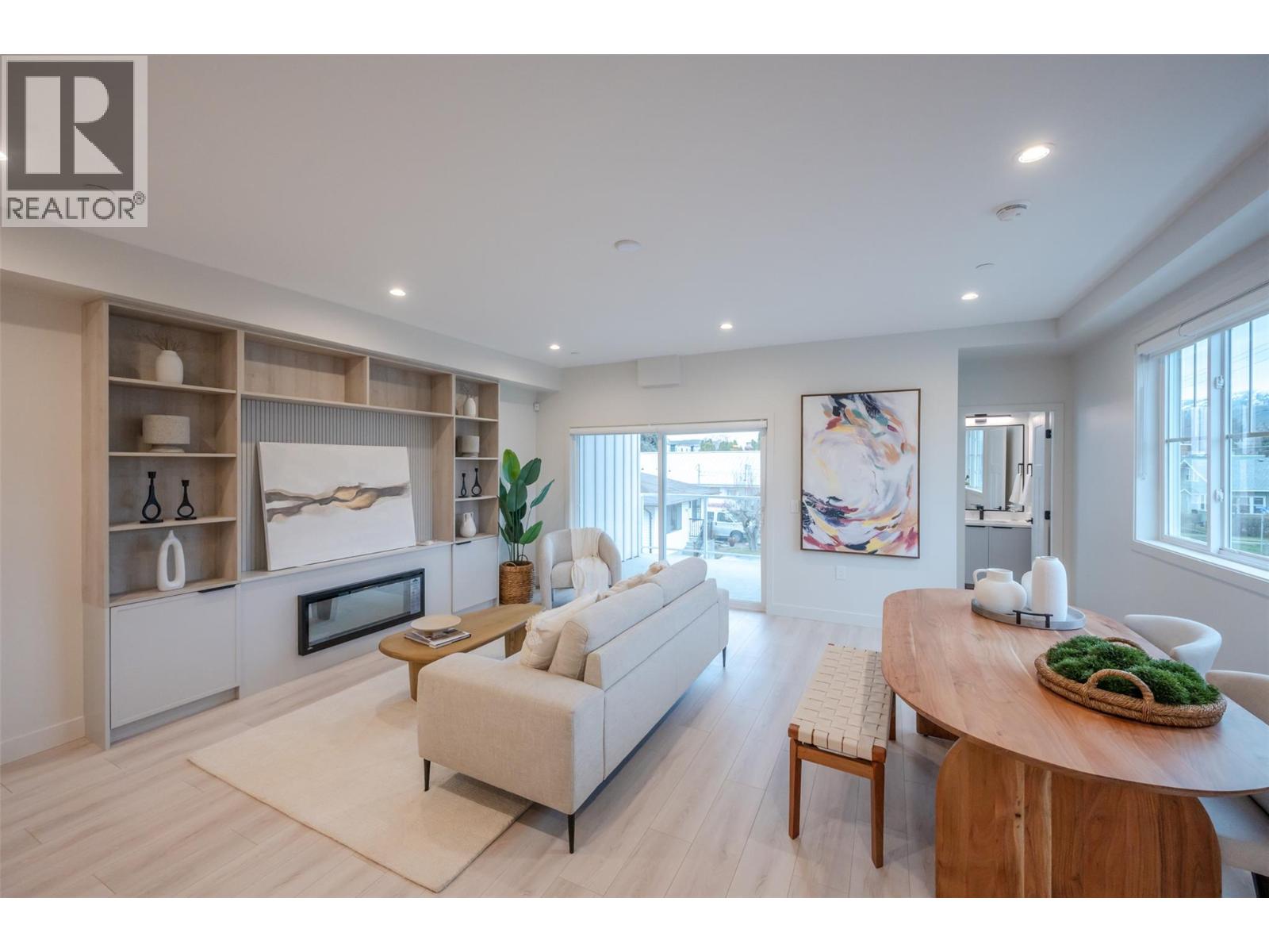 784 Argyle Street Unit# 102, Penticton, British Columbia  V2A 0J6 - Photo 5 - 10384310