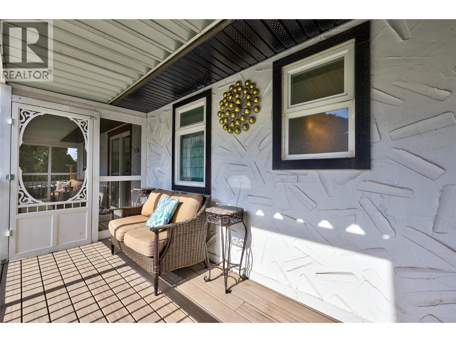 381 Mary Place, Kamloops, British Columbia  V2C 4Y5 - Photo 23 - 10384181