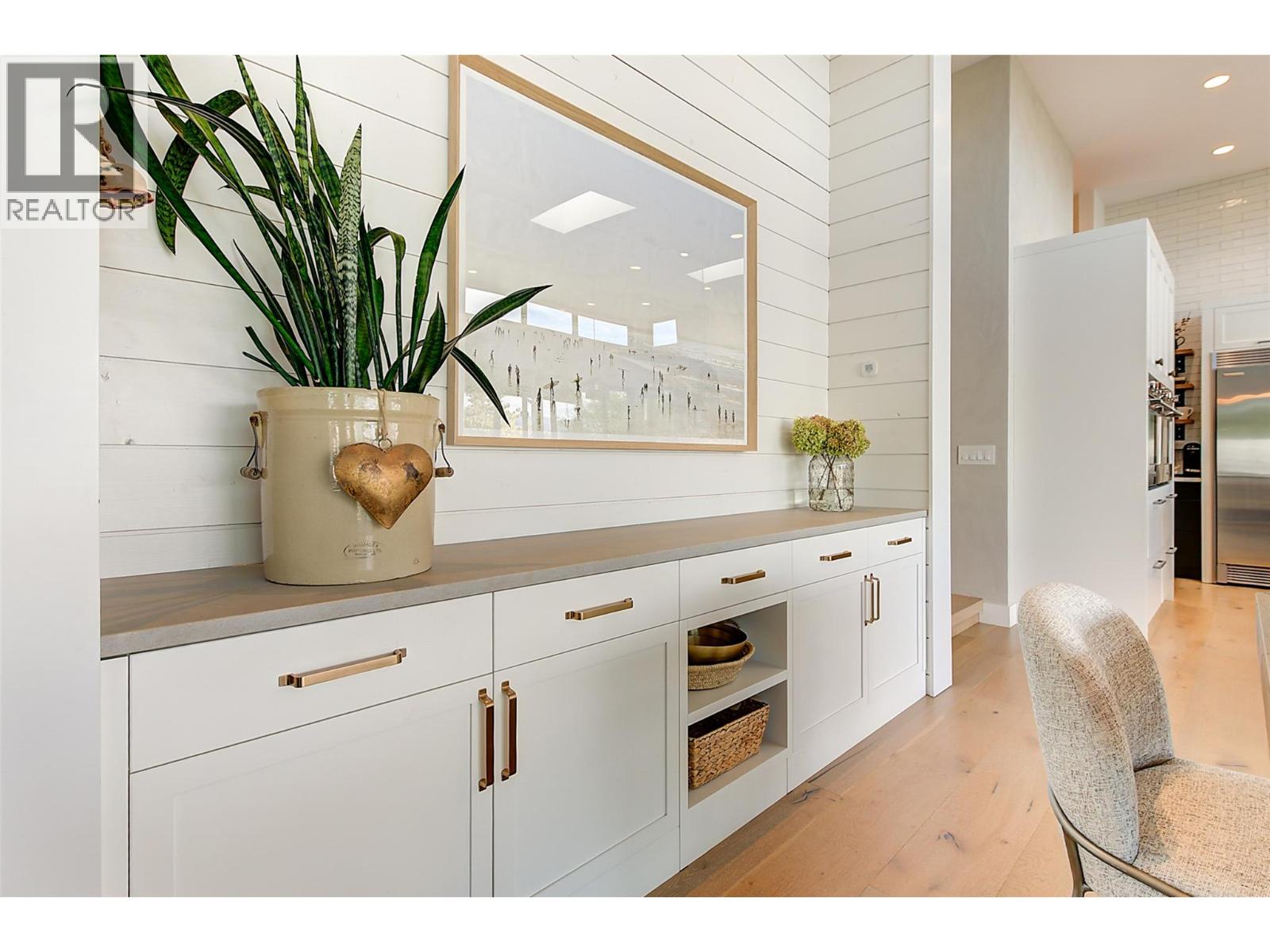 763 Barnaby Road, Kelowna, British Columbia  V1W 4N9 - Photo 15 - 10383496