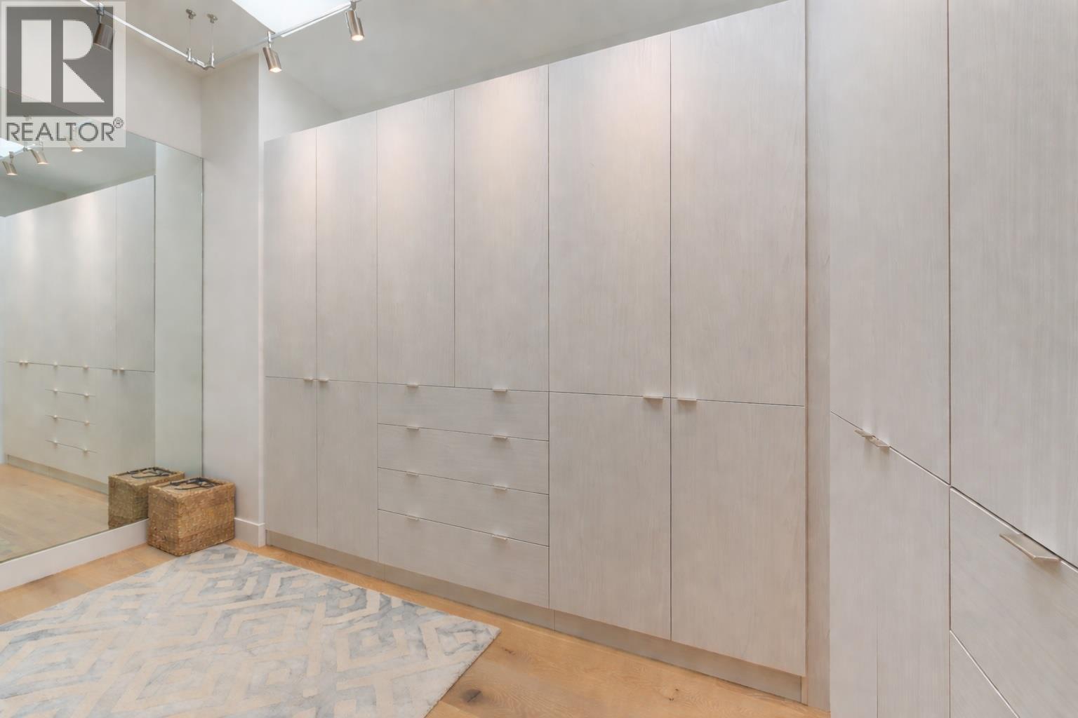 763 Barnaby Road, Kelowna, British Columbia  V1W 4N9 - Photo 24 - 10383496