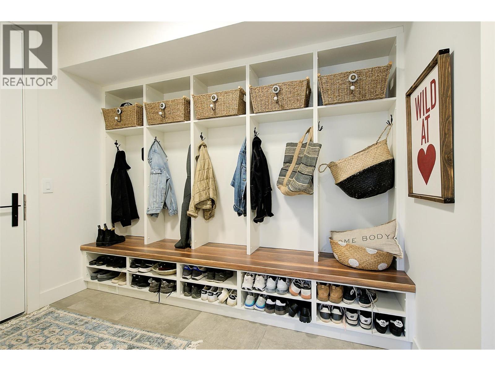 763 Barnaby Road, Kelowna, British Columbia  V1W 4N9 - Photo 44 - 10383496