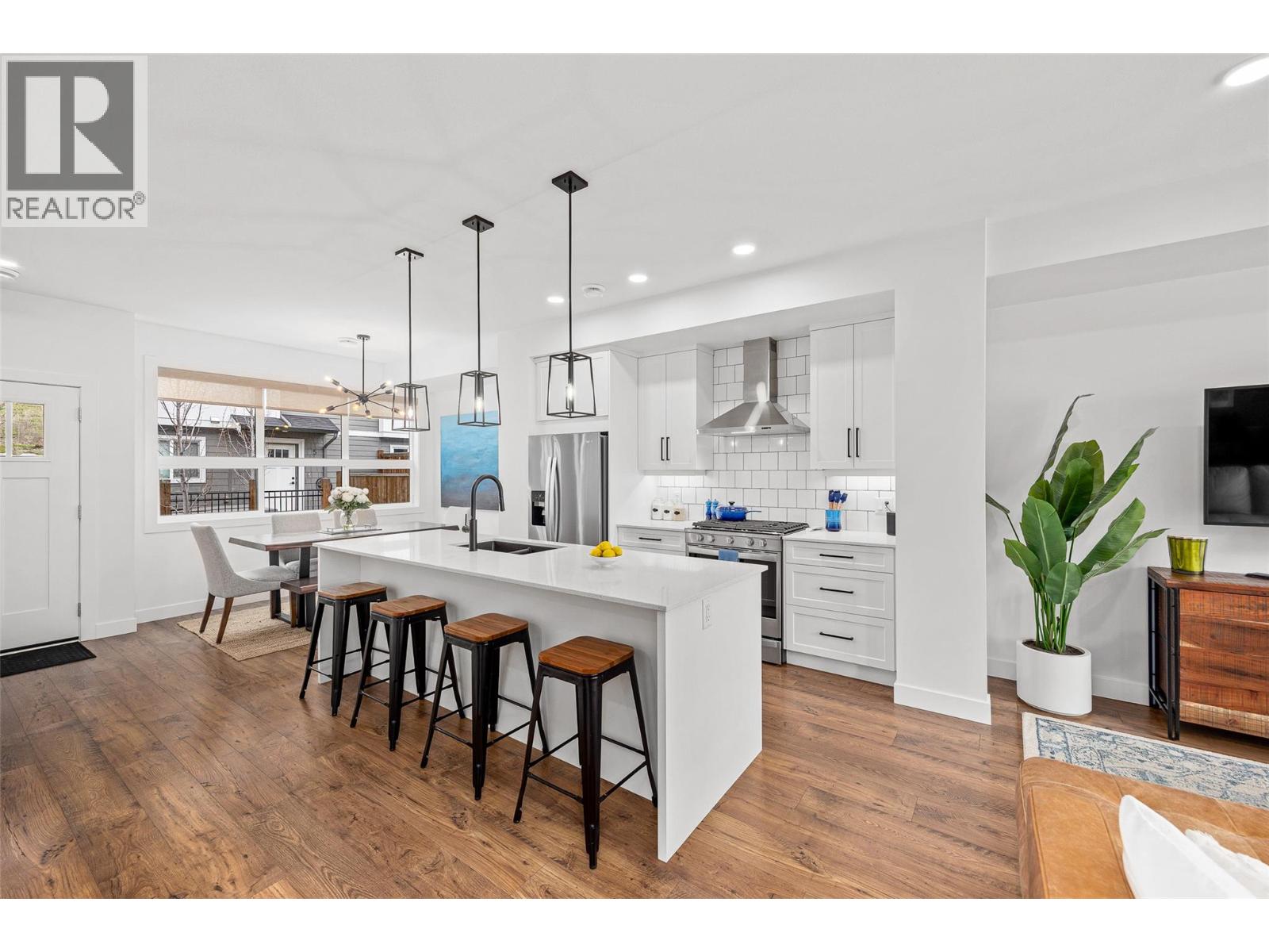 12075 Oceola Road Unit# 38, Lake Country, British Columbia  V4V 0A7 - Photo 2 - 10383193