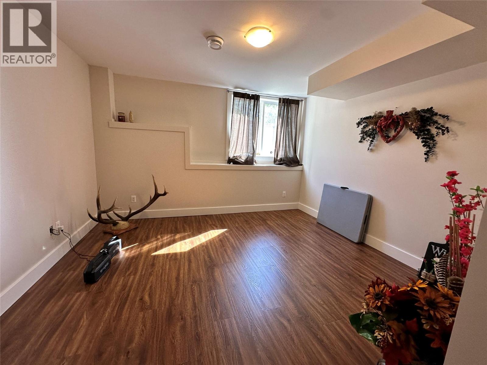 8121 Birchwood Drive, Trail, British Columbia  V1R 4Y3 - Photo 23 - 10384206