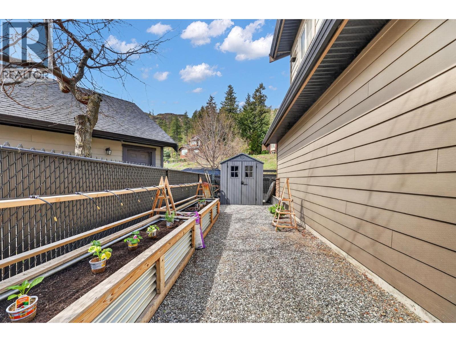 434 Still Pond Place, Kelowna, British Columbia  V1V 2V4 - Photo 47 - 10384164