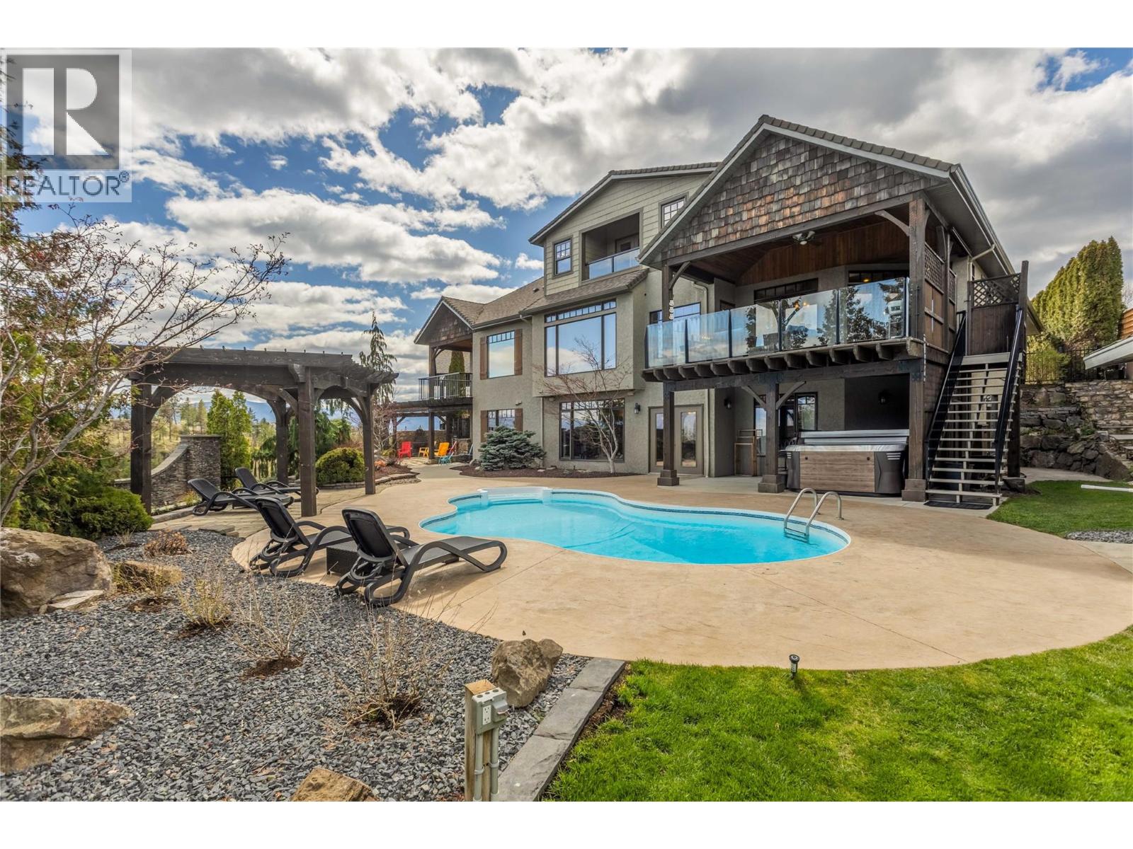 1208 Peak Point Drive, West Kelowna, British Columbia  V1Z 4A9 - Photo 62 - 10384096
