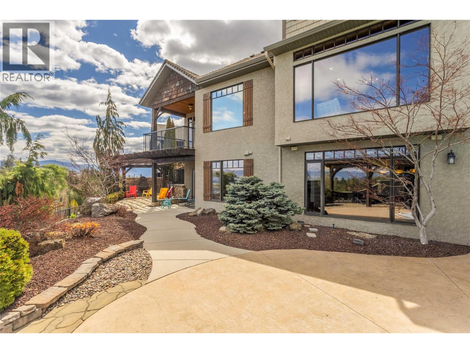 1208 Peak Point Drive, West Kelowna, British Columbia  V1Z 4A9 - Photo 67 - 10384096