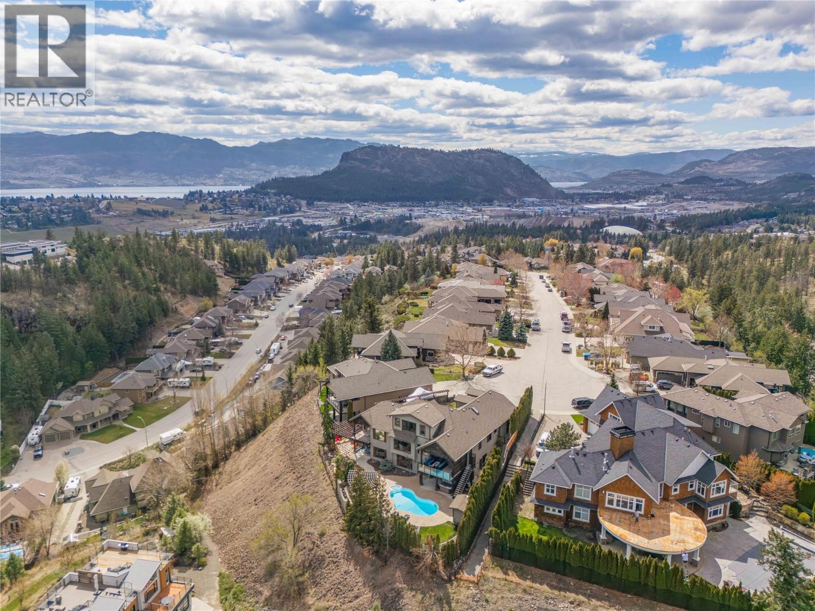 1208 Peak Point Drive, West Kelowna, British Columbia  V1Z 4A9 - Photo 76 - 10384096
