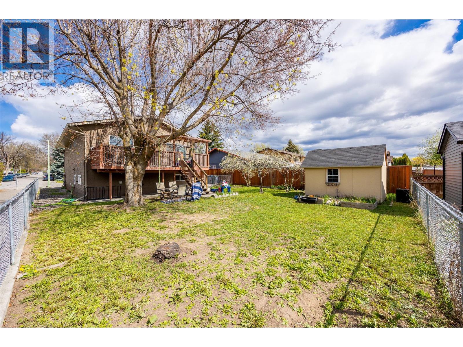 949 Grenfell Court, Kelowna, British Columbia  V1Y 8C5 - Photo 10 - 10381108