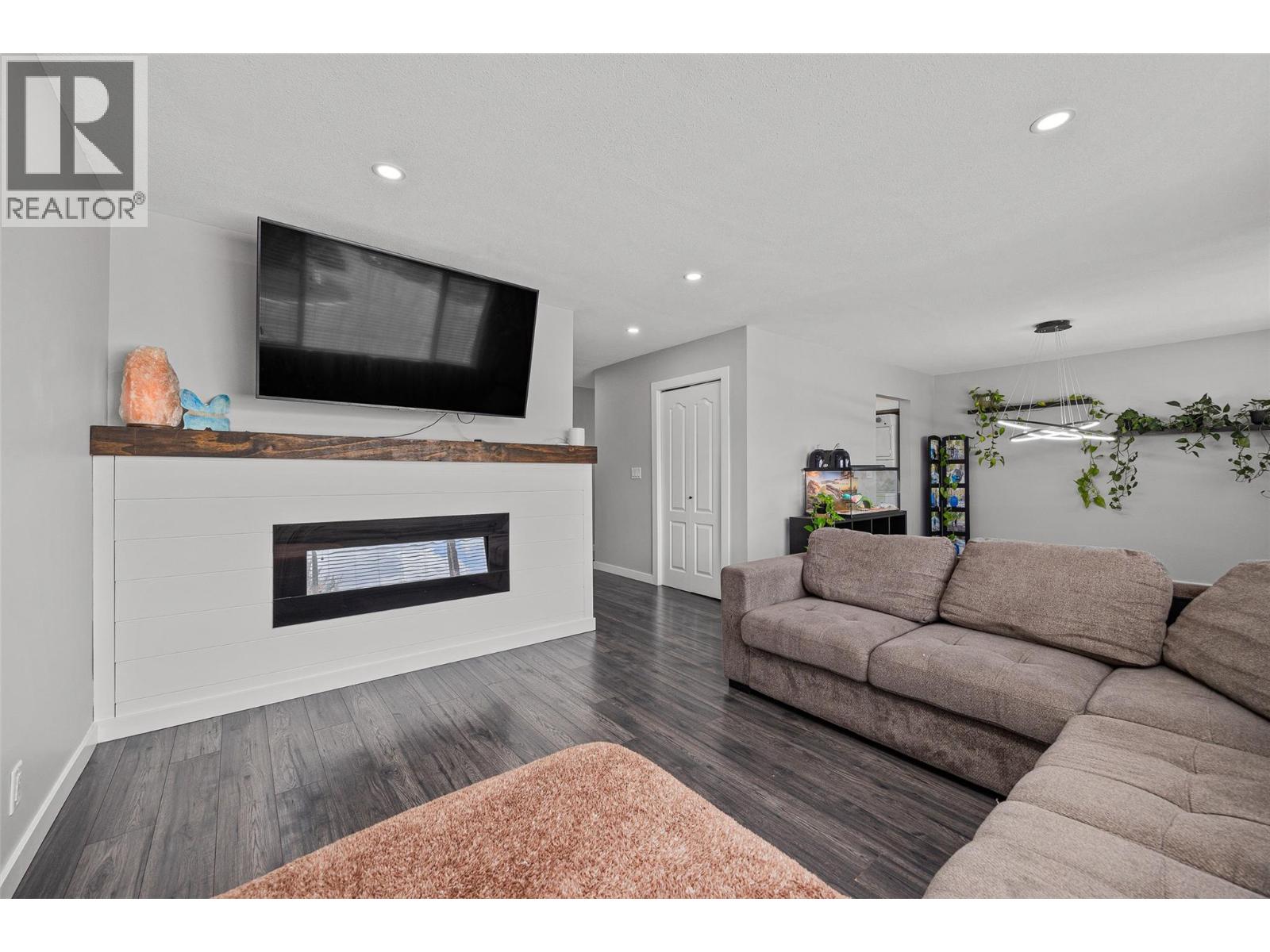 949 Grenfell Court, Kelowna, British Columbia  V1Y 8C5 - Photo 15 - 10381108