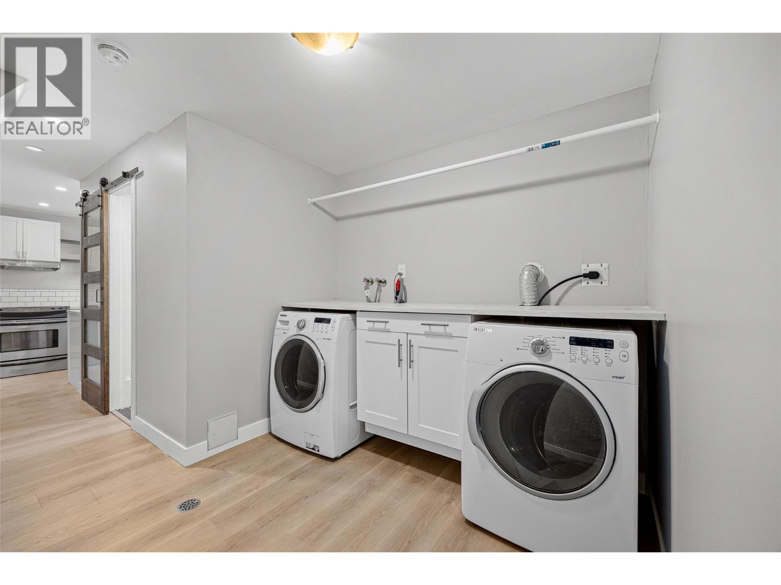 949 Grenfell Court, Kelowna, British Columbia  V1Y 8C5 - Photo 39 - 10381108