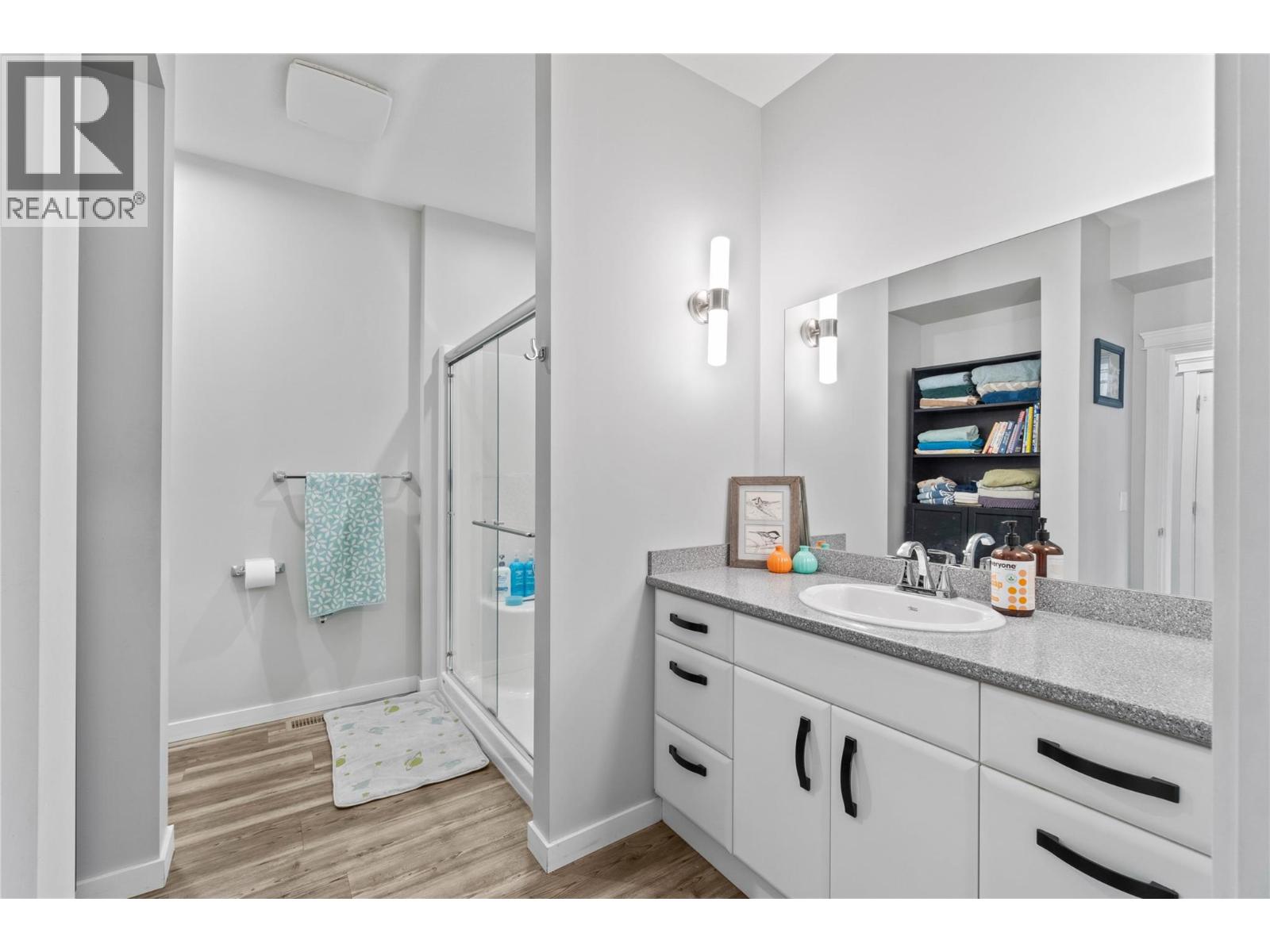 829 Woodrush Drive, Kamloops, British Columbia  V2B 0E3 - Photo 14 - 10384295