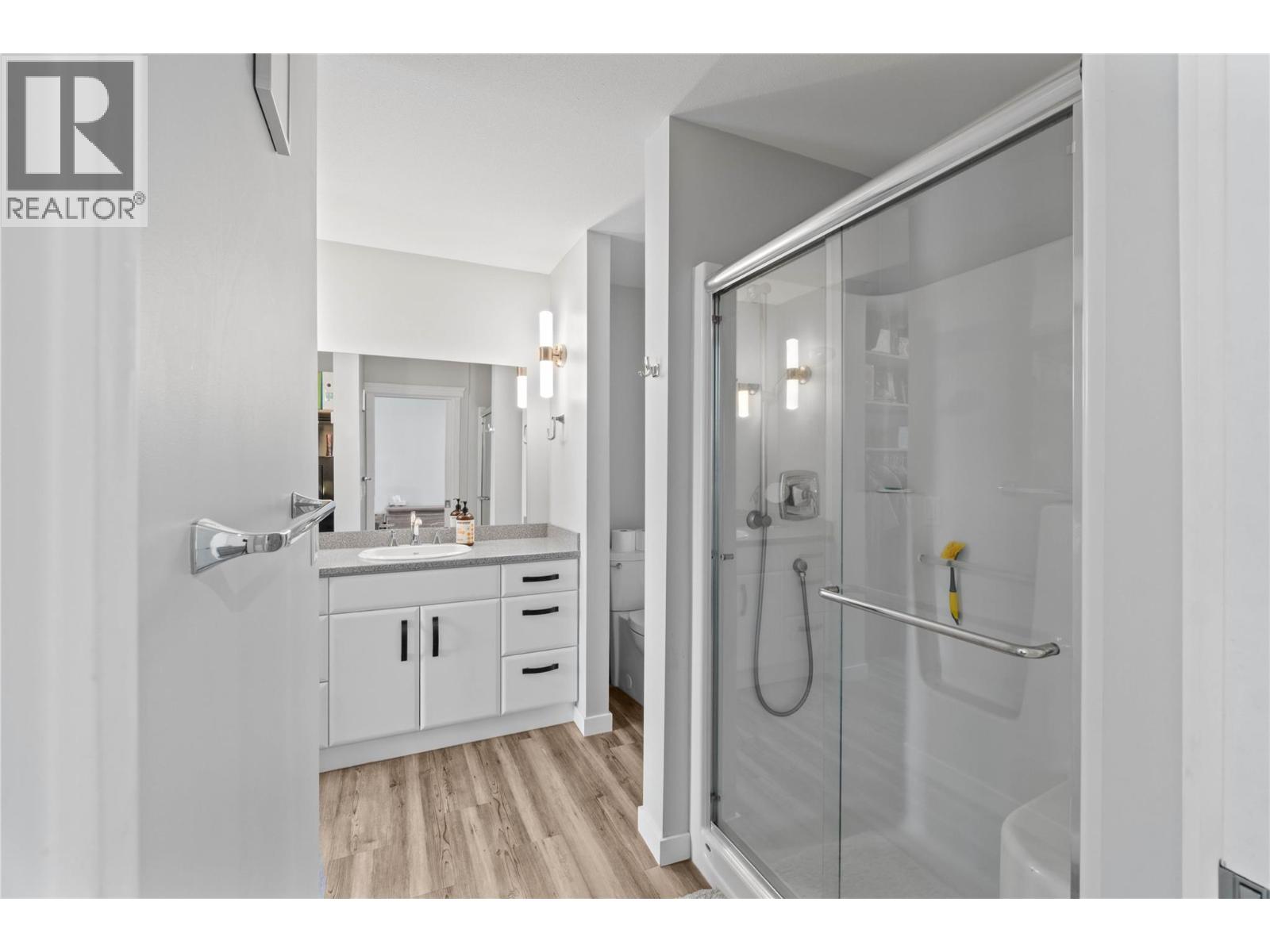 829 Woodrush Drive, Kamloops, British Columbia  V2B 0E3 - Photo 23 - 10384295